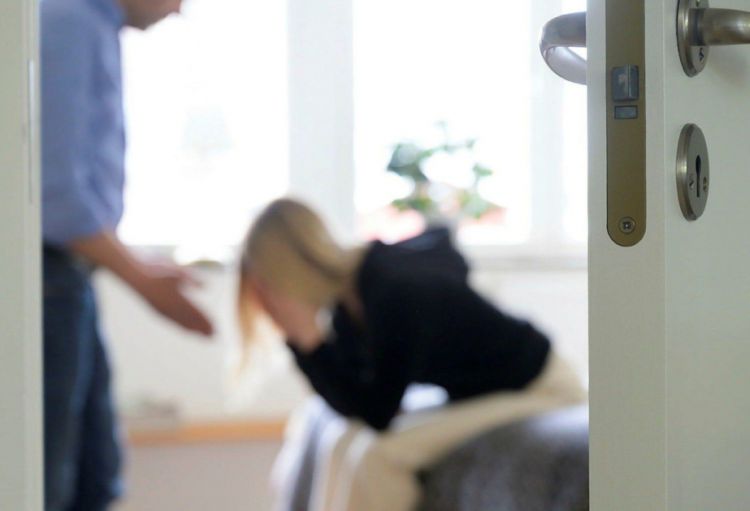 İsveçdə qadınlar və uşaqlar dövlət müdafiəsindən məhrumdurlar