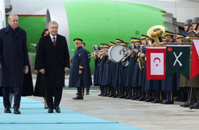Özbəkistan Prezidenti Türkiyədə səfərdədir