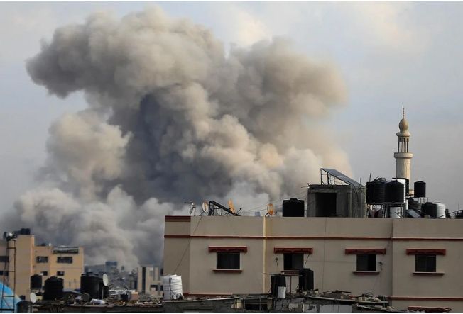 İsrail Qəzzanın cənubuna zərbə endirib