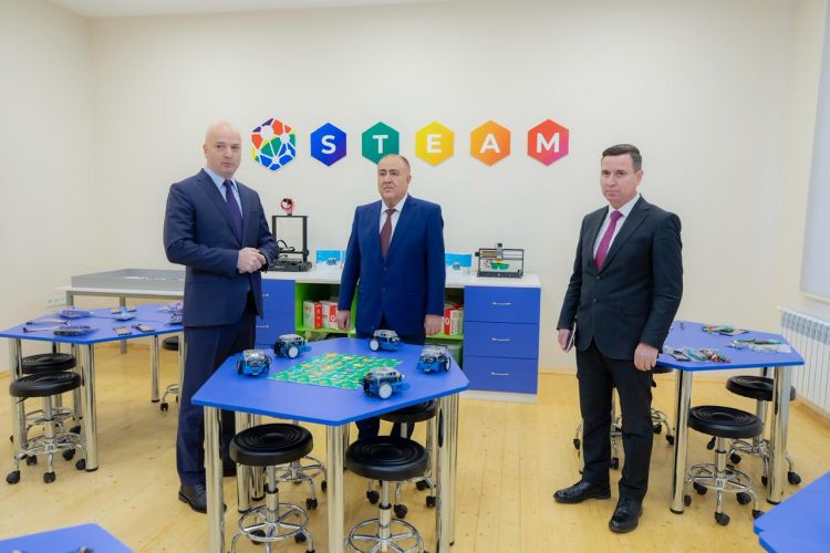 Hacıvar kəndində yeni məktəb binası istifadəyə verilib<font color=red> - FOTOLAR</font>