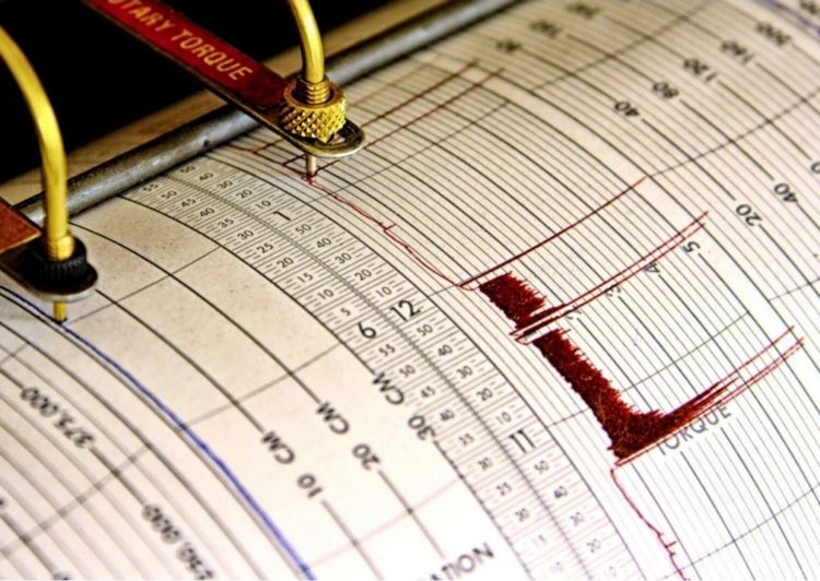 İranda 5,2 maqnitudalı zəlzələ olub