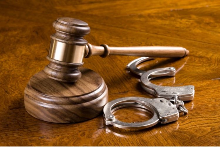 Cəlilabadda qardaşı uşaqlarını öldürməyə cəhddə şübhəli bilinən əmiyə cinayət işi açılıb