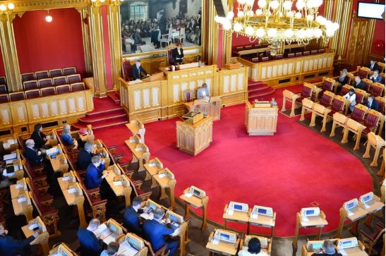 Norveç parlamenti monarxiyanın saxlanılmasına səs verib