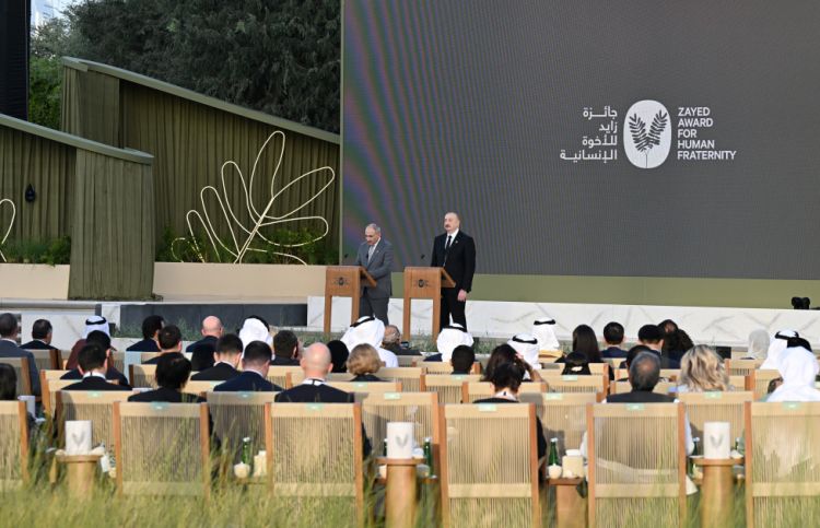 Prezident İlham Əliyev “Zayed İnsan Qardaşlığı Mükafatı”nın təqdimolunma mərasimində iştirak edir <font color='red'> - YENİLƏNİB</font><font color=red> - FOTOLAR</font>