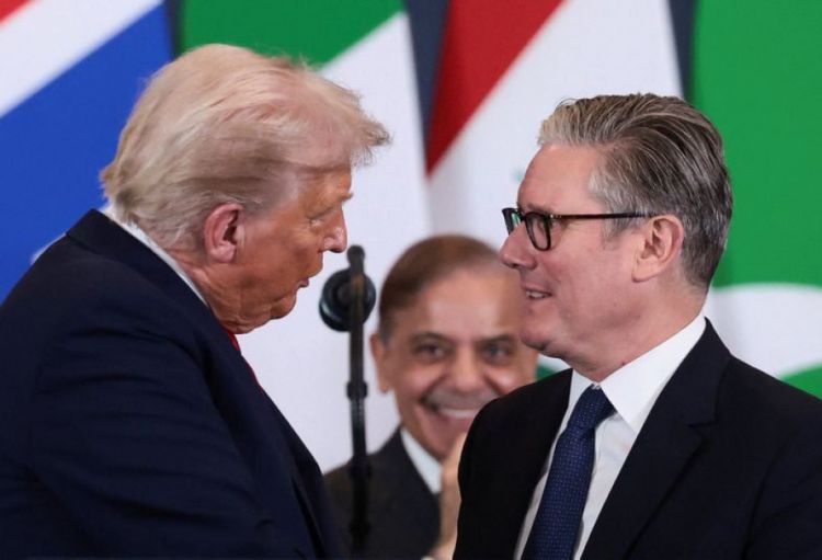 Tramp və Starmer ABŞ-ın Dieqo Qarsiya adasındakı hərbi bazası ilə bağlı danışıb