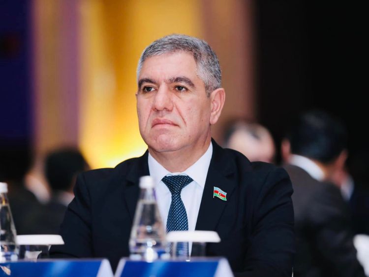 Deputat: Minimum əməkhaqqının dövri artırılması bütün dərəcələrə şamil oluna bilər