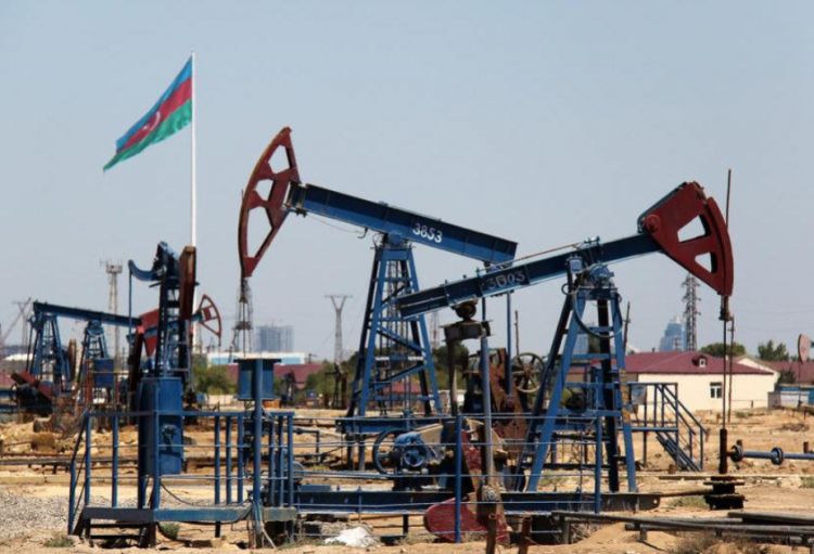 Azərbaycan neftinin qiyməti artıb