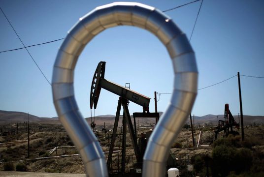 EIA bu il üçün Azərbaycanda neft hasilatı proqnozunu azaldıb