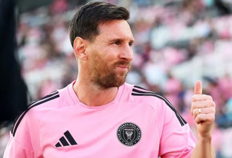 Lionel Messi yoldaşlıq oyunu zamanı zədələnib