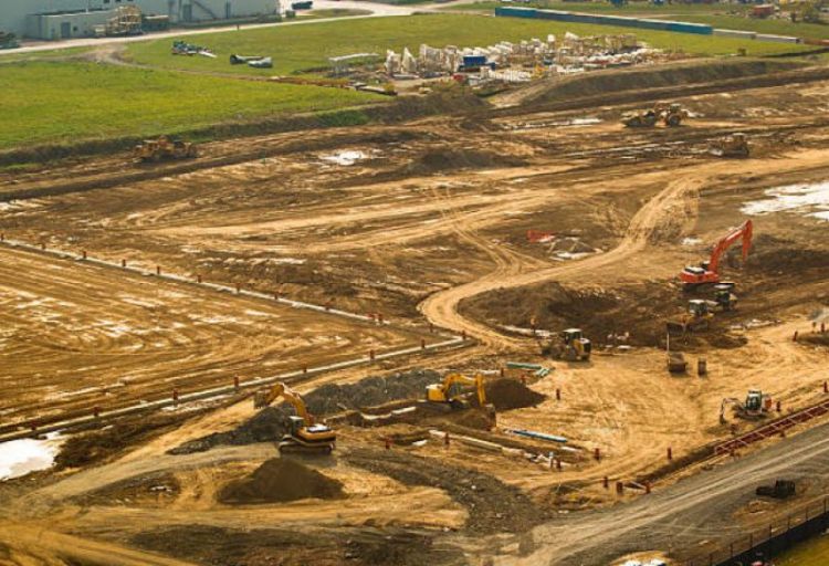 Hava limanlarının genişləndirilməsi üçün torpaqların alınması ilə bağlı qanunlara dəyişiklik edilir