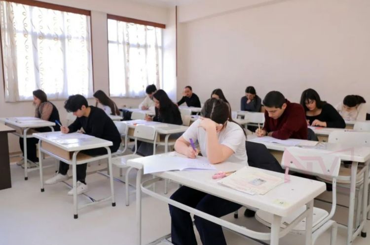 Naxçıvanda magistratura səviyyəsinə qəbul imtahanı keçirilib