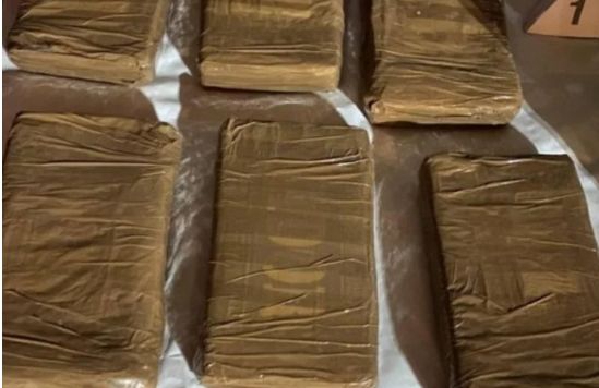 Salvadorda ölkə tarixində rekord miqdarda kokain ələ keçirilib