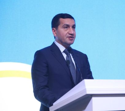 Hikmət Hacıyev: Azərbaycan və Serbiya interregional əməkdaşlıqda mühüm rol oynayırlar