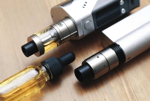 Azərbaycanda elektron siqaretlərin satışına görə 5 min manat cərimə tətbiq ediləcək