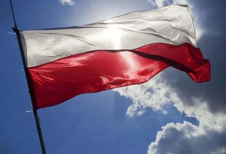 Varşava Rusiyaya qarşı təzminat iddiası qaldırmağa hazırlaşır