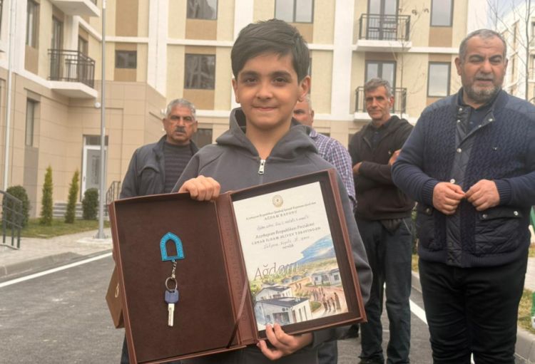 Ağdam şəhərində 120 ailəyə mənzillərinin açarları təqdim olunub<font color=red> - FOTOLAR</font>