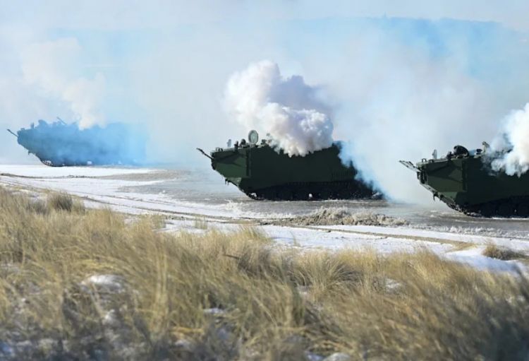 NATO Baltik dənizində hərbi təlimə start verib