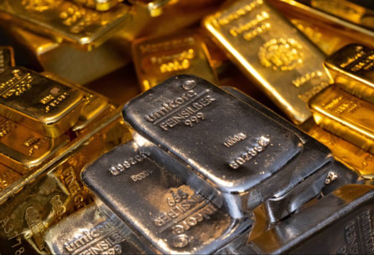 Dünya bazarında qızıl və gümüş bahalaşıb