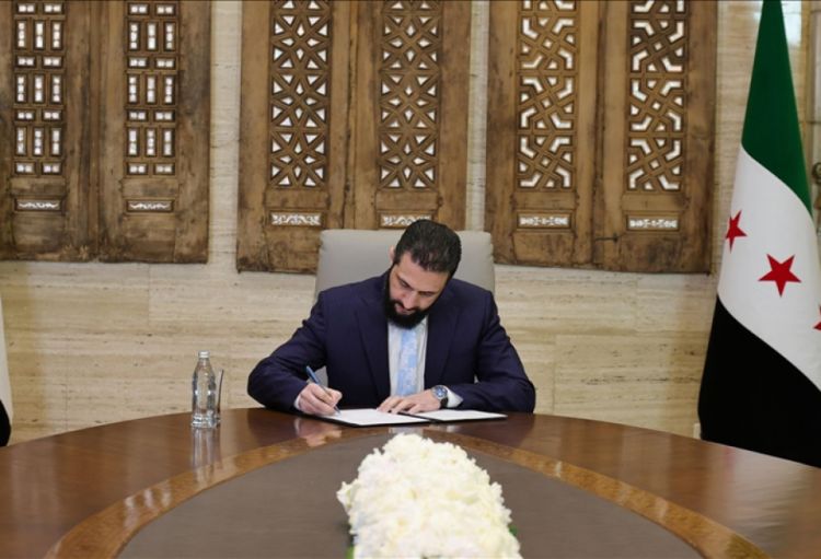 Suriyanın keçid dövrü Prezidenti amnistiya elan edib