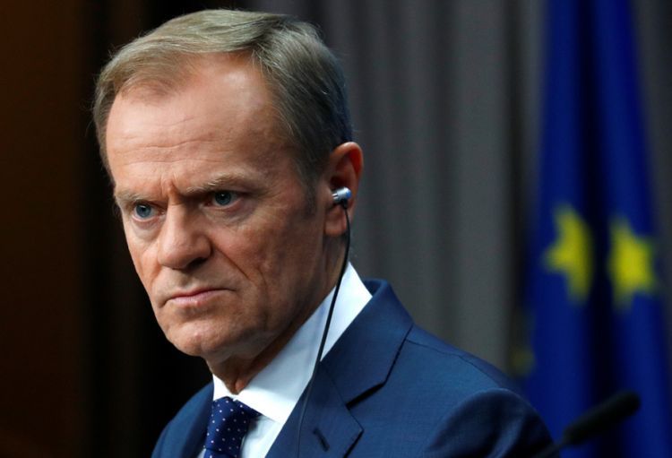 Donald Tusk İrandakı polyakları ölkəni dərhal tərk etməyə çağırıb