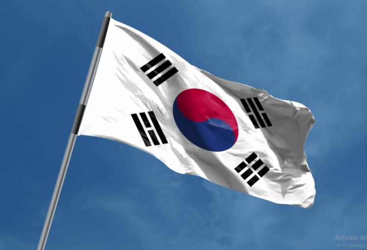 Cənubi Koreya vətəndaşları İranı tərk etməyə çağırılıb