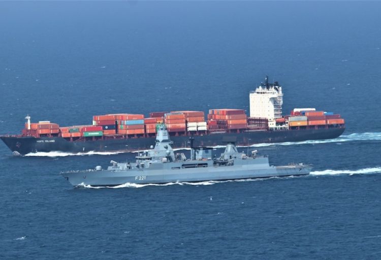 Aİ Qırmızı dənizdəki təhlükəsizlik missiyasının müddətini daha bir il uzadıb