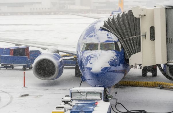 ABŞ-də 2 mindən çox reys ləğv edilib