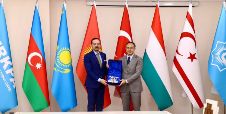 AKP-nin nümayəndə heyəti TÜRKPA-nın Baş katibi ilə görüşüb <font color=red> - FOTOLAR</font>