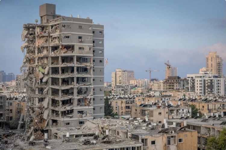 Suriyada İran raketinin qalıqlarının düşməsi nəticəsində dörd nəfər ölüb