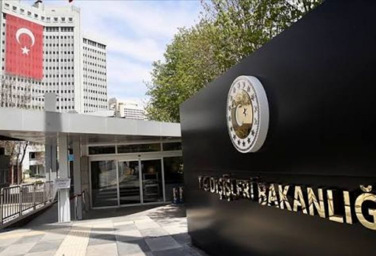 Türkiyənin Xarici İşlər Nazirliyi tərəfləri hücumlara dərhal son qoymağa çağırıb