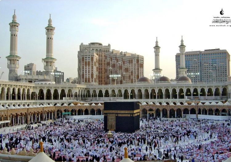 Özbəkistan zəvvarların Ümrəyə göndərilməsini dayandırıb