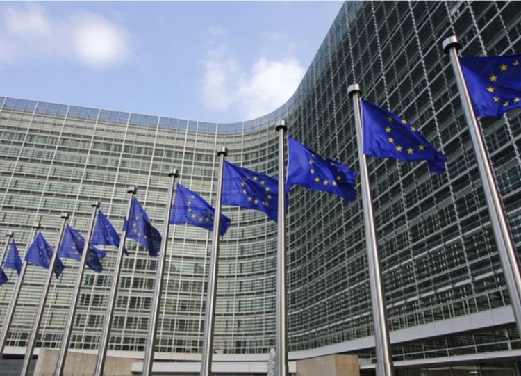 Avropa İttifaqı Albaniyaya çağırış edib