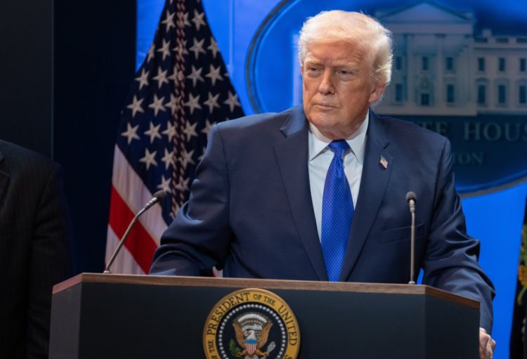 Tramp: İrana qarşı əməliyyat təxminən dörd həftə çəkə bilər