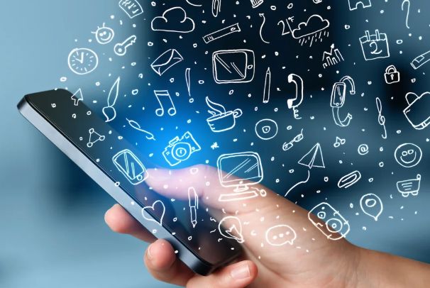 Azərbaycanda mobil cihazların bazar payı 45 % azalıb