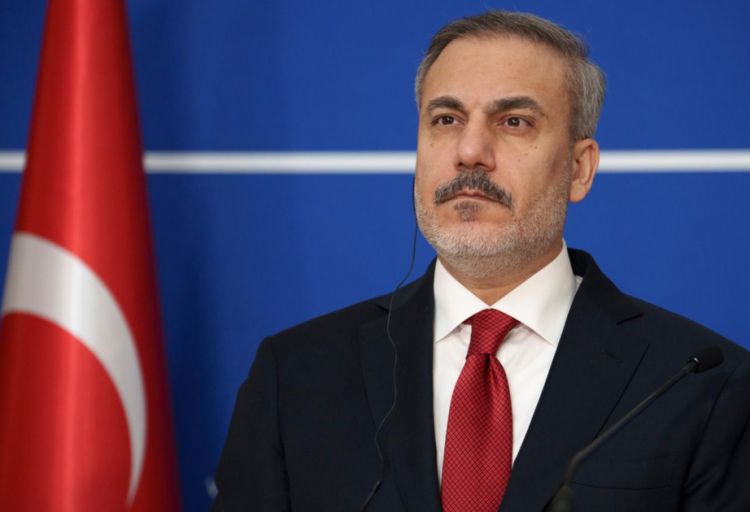 Hakan Fidan: İranın ABŞ bazalarına zərbələri genişmiqyaslı regional böhran riskini artırır