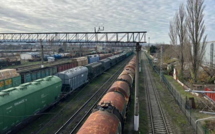 Azərbaycandan Ermənistana neft məhsulları və Rusiya gübrəsi yola salınıb