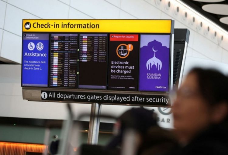 Britaniyalıların Omandan təxliyəsi üçün nəzərdə tutulan çarter reysi təxirə salınıb