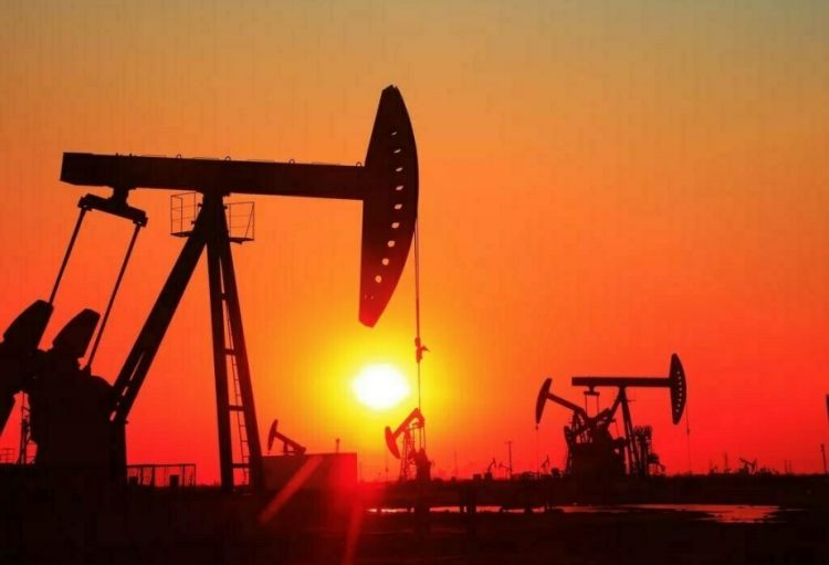 ABŞ neftinin qiyməti son 20 ayın ən yüksək səviyyəsinə çatıb
