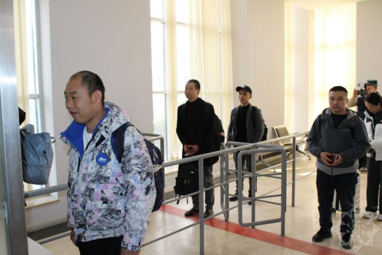 İrandan təxliyə davam edir - Daha 24 Çin vətəndaşı Azərbaycana keçib<font color=red> - FOTOLAR</font>