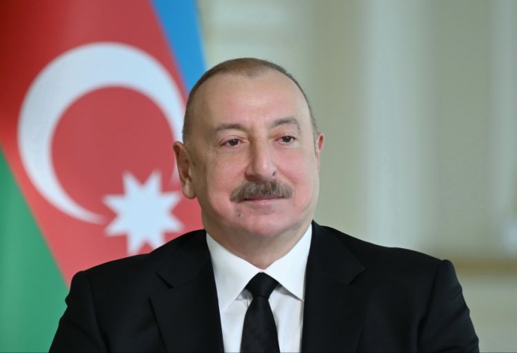 Prezident İlham Əliyev prinsipial mövqeyinə və həmrəyliyə görə Slovakiya Prezidentinə minnətdarlığını bildirib