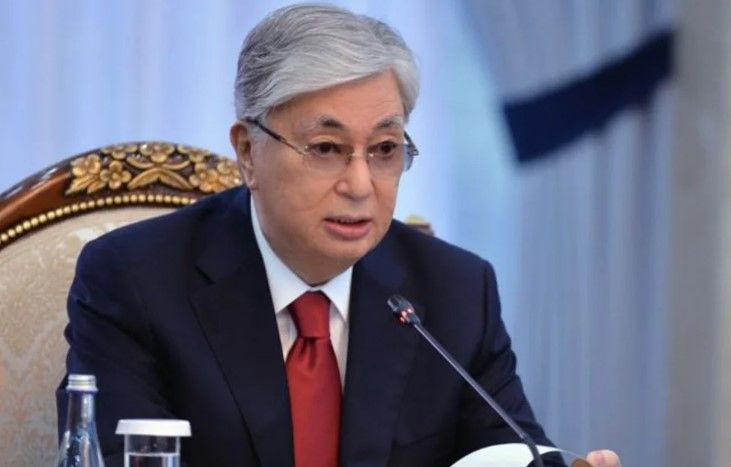 Tokayev İranın qonşu ölkələrə hücumlardan imtina etmək qərarını alqışlayır