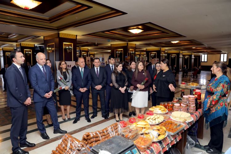 Naxçıvanda 8 Mart – Beynəlxalq Qadınlar Günü qeyd edilib<font color=red> - FOTOLAR</font>