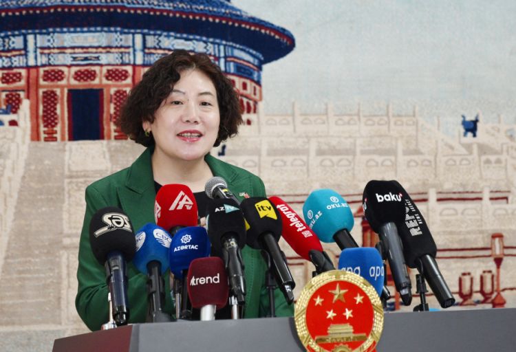 Çinin səfiri: Dünyada Çin mədəniyyətinə və həyat tərzinə maraq artır