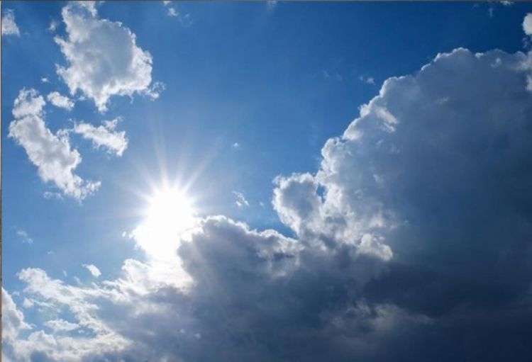 Sabah hava yağmursuz keçəcək, cənub-şərq küləyi əsəcək