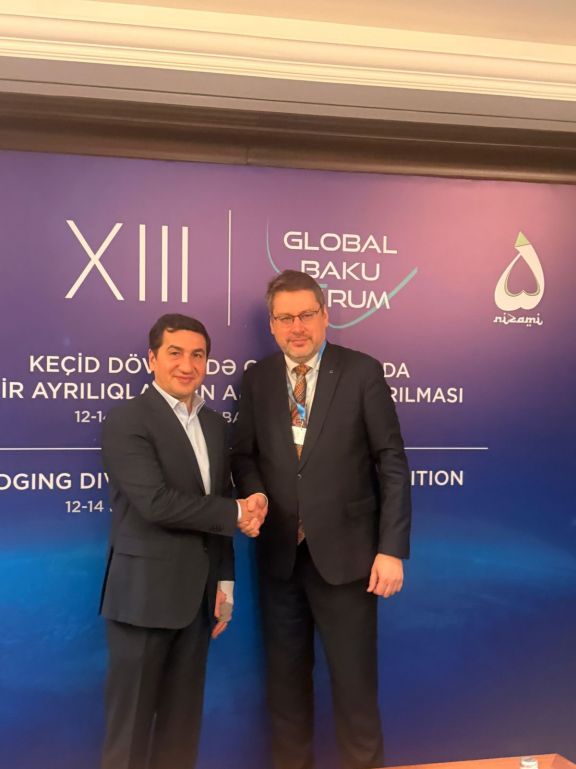 Hikmət Hacıyev Aİ-nin xüsusi nümayəndəsi ilə Trans-Xəzər və TRIPP layihələrini müzakirə edib