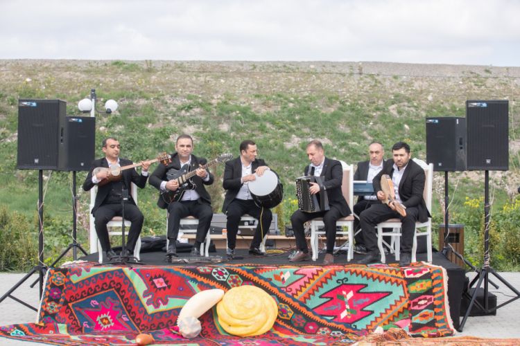 Ağalıda və Məmmədbəylidə Novruz festivalı və sərgi-satış yarmarkası təşkil edilib<font color=red> - FOTOLAR</font>