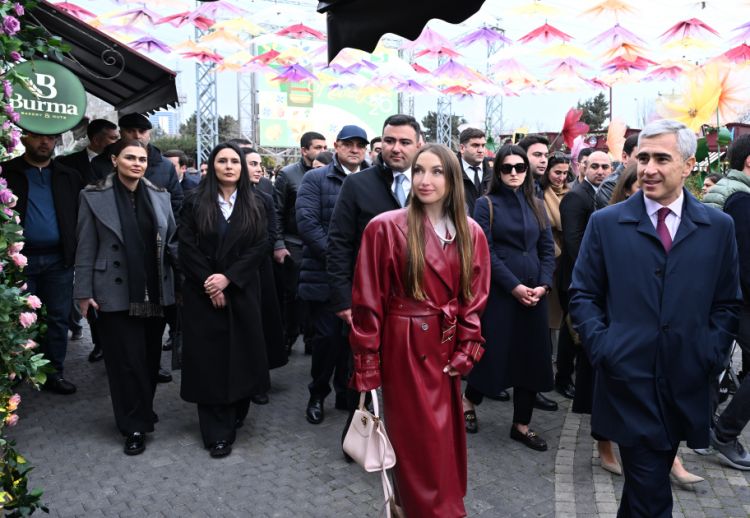 Alena Əliyeva Novruz yarmarkasını ziyarət edib<font color=red> - FOTOLAR</font>