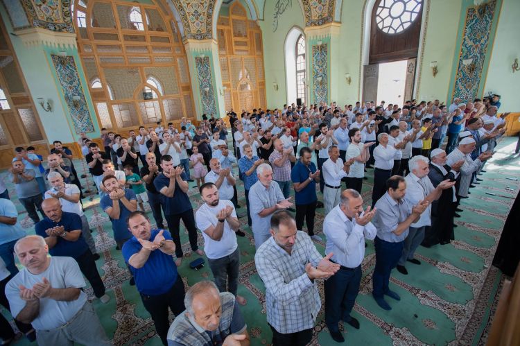 Azərbaycan məscidlərində martın 20-də Ramazan bayramı namazı qılınacaq