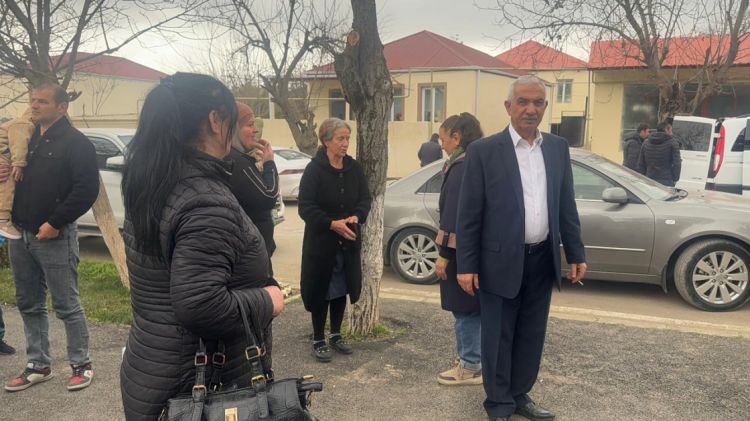 Növbəti köç karvanı Xocavənd şəhərinə çatıb<font color=red> - FOTOLAR</font>