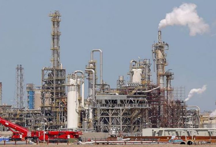 Küveytə PUA hücumu olub, iki NEZ-in fəaliyyəti müvəqqəti dayandırılıb